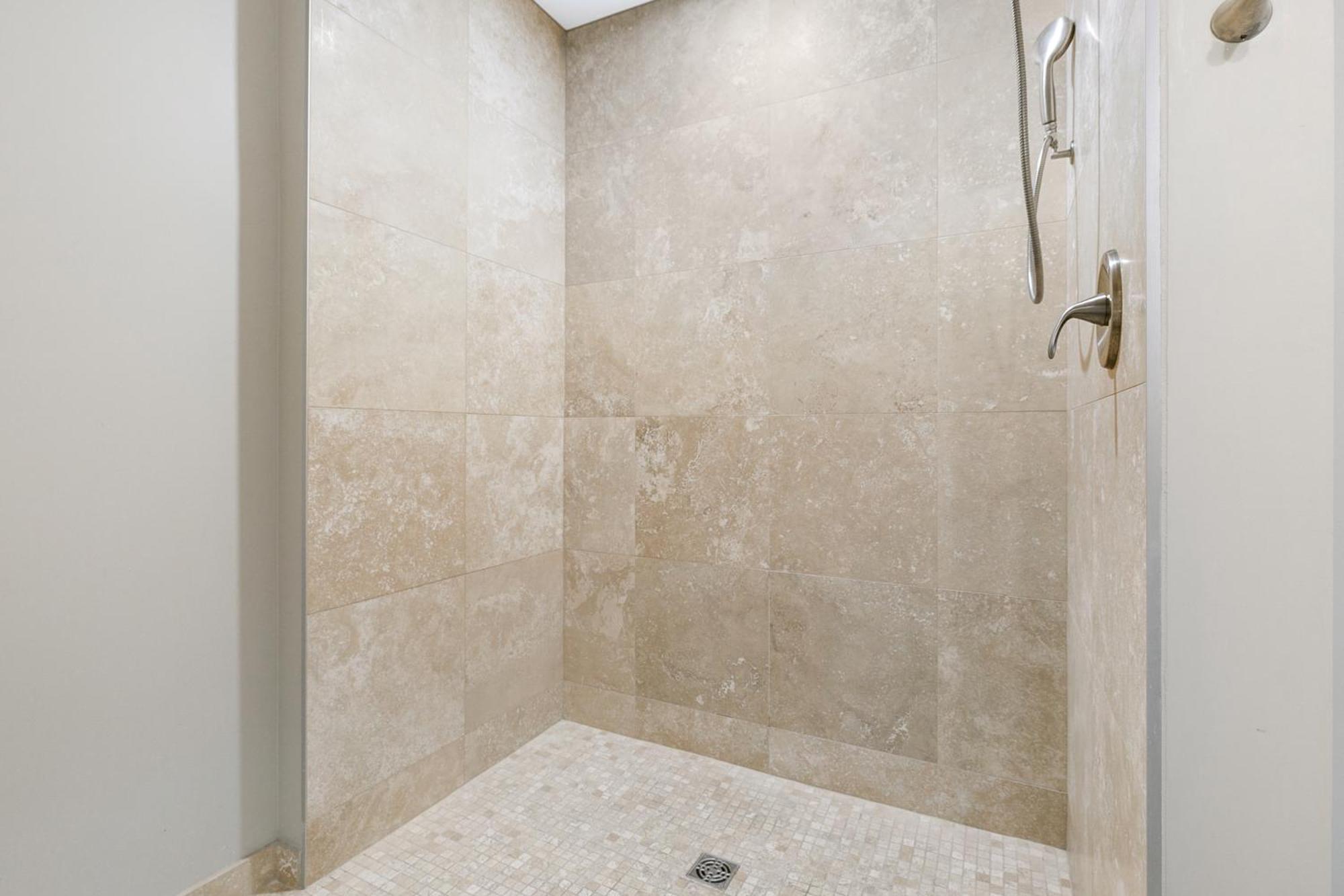 Spacious 4B Oasis Steps From French Quarter - Your Nola Dream Awaits! New Orleans  Kültér fotó