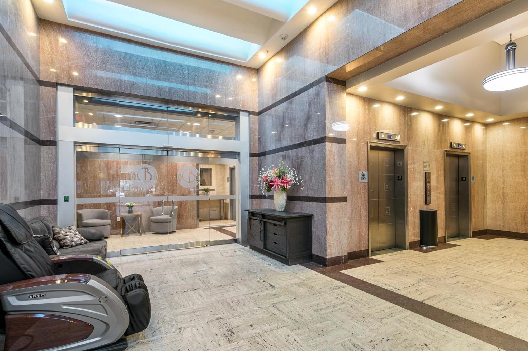 Spacious 4B Oasis Steps From French Quarter - Your Nola Dream Awaits! New Orleans  Kültér fotó